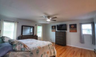 111 Windswept E Dr, Amsterdam, NY 12010