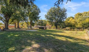 1074 S Avon Ave, Avon, IN 46123