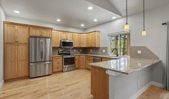 699 Beaver Creek Dr, Bayfield, CO 81122