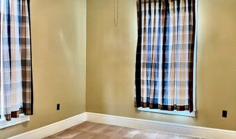114 E 4th St, Augusta, KY 41002