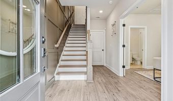 235 Midnight Oak Run 8, Alpharetta, GA 30009