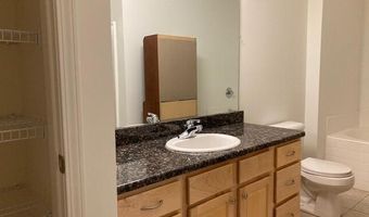 229 Scio Village Ct 211, Ann Arbor, MI 48103