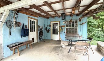 244 Middle Leesville Rd, Bedford, IN 47421