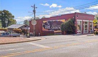 226 Old Canton Cir, Ball Ground, GA 30107