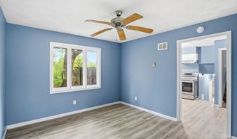 826 Yorkshire Rd, Anderson, IN 46012