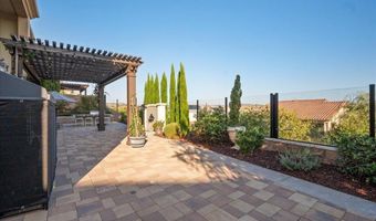 2543 Glasgow Dr, Carlsbad, CA 92010