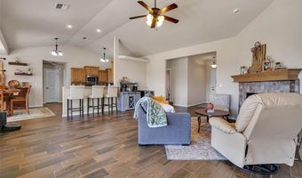 1812 Lynx Ln, Altus, OK 73521