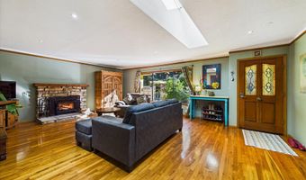 2099 Fickle Hill Rd, Arcata, CA 95521