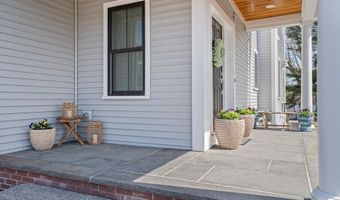 34 Cutter Ln 69, Amesbury, MA 01913