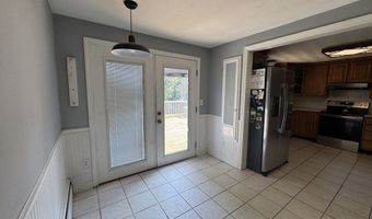 110 Highland Ave Right, Attleboro, MA 02703