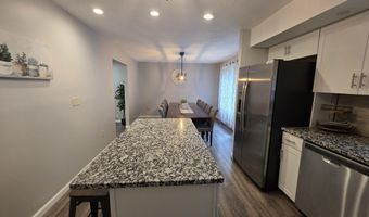 136 Birch Dr, Blakeslee, PA 18610
