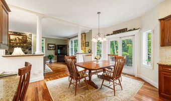 117 Chippenwood Ln, Bristol, CT 06010