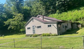 2680 Toms Creek Rd, Barboursville, WV 25504