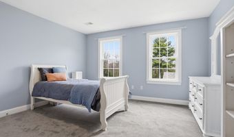 50 Golden Run Rd, Bolton, MA 01740