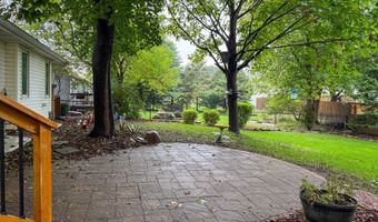 5327 Norris St, Ames, IA 50014