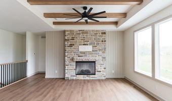 475 NE Monarch Dr, Polk City, IA 50226