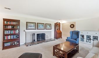 8520 Arborcrest Dr, Amberley, OH 45236