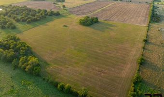 1130 15000 Rd, Altamont, KS 67330