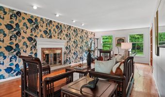 1625 BENJAMIN Dr, Ambler, PA 19002
