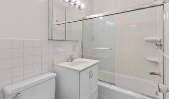 10626 WEYMOUTH St 10626, Bethesda, MD 20814