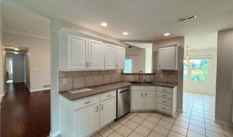 927 Jasara Cir, Baldwin City, KS 66006