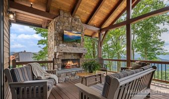 6 Valley Watch Ct, Banner Elk, NC 28604