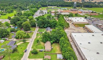 106 W Meadow Dr, Atmore, AL 36502