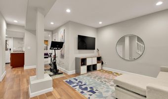 4917 4TH St NW, Washington, DC 20011