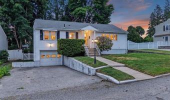 165 Salem Ave, Cranston, RI 02920
