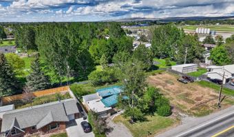 3795 E Sunnyside Rd, Ammon, ID 83406