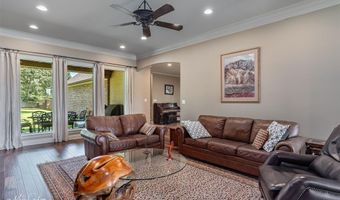 1200 Big Pine Key Ln, Benton, LA 71006