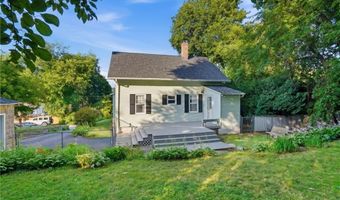 36 Harris Ave, Johnston, RI 02919