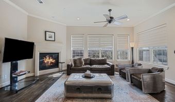 5001 Meridian Ln 2103, Addison, TX 75001