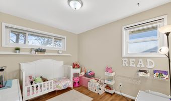 426 N 14th Ave, Beech Grove, IN 46107