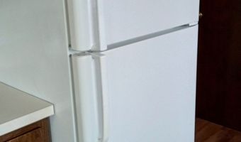 2033 Alhambra Ct B, Anderson, IN 46013