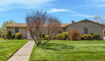 66 W River Pkwy, North Providence, RI 02904