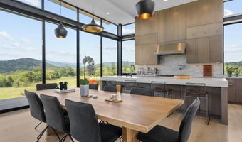 90 LIBERTY SPRINGS Ln, Amissville, VA 20106