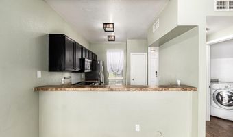 280 S ELIZABETH Way 18, Chandler, AZ 85225