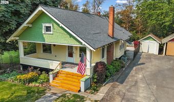 344 S 3RD St, Athena, OR 97813