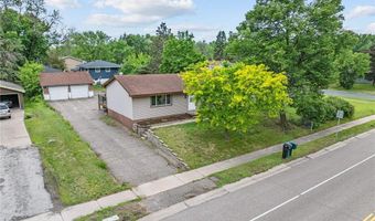 908 38th Ave, Anoka, MN 55303