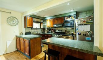 62 Centre Rd, Glocester, RI 02814