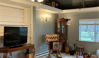 5123 4th Ave, Andover, OH 44003