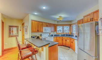 254 Crawford Ridge Rd 3, Carroll, NH 03575