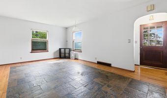 1109 S 2nd St, Alma, WI 54610