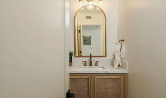 2861 Brant St, Mission Hills, CA 92103