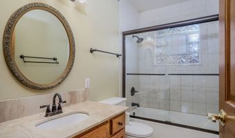 104 Lakewood Dr, Antioch, IL 60002