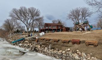 11 Lime Lake Dr, Avoca, MN 56114
