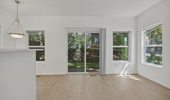 14771 SW BEARD Rd 104, Beaverton, OR 97007