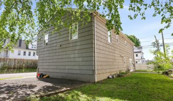 5 Stevens St, Bridgeport, CT 06606