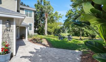 1941 SEMINOLE Rd, Atlantic Beach, FL 32233